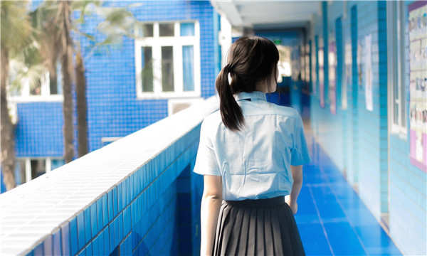 中方如何找到一个可以帮助我生孩子的女人？
