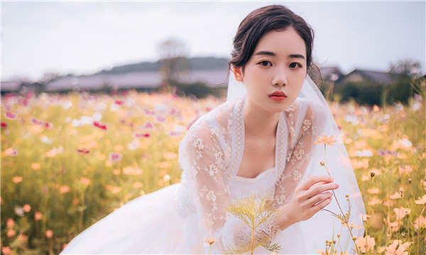 中方供卵试管代怀生子多少钱，听起来可能让你一头雾水，但实际上了解清楚这些信息，对解决你生育问题非常重要。现在我们就来说说这个话题。
